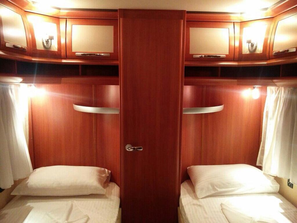 Go Outdoors Caravan Park 누와라 엘리야 외부 사진